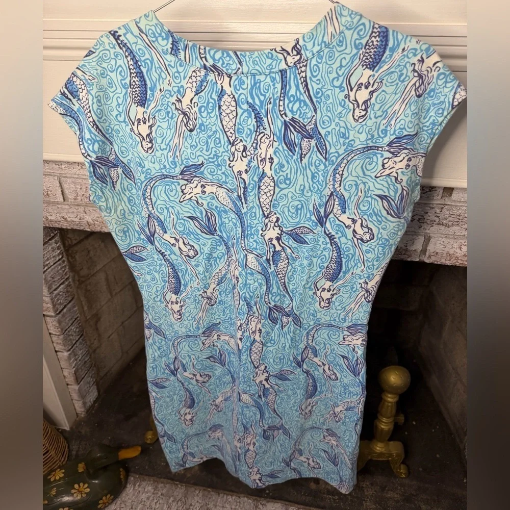 Lilly Pulitzer Aqua and Violet Patterned Top